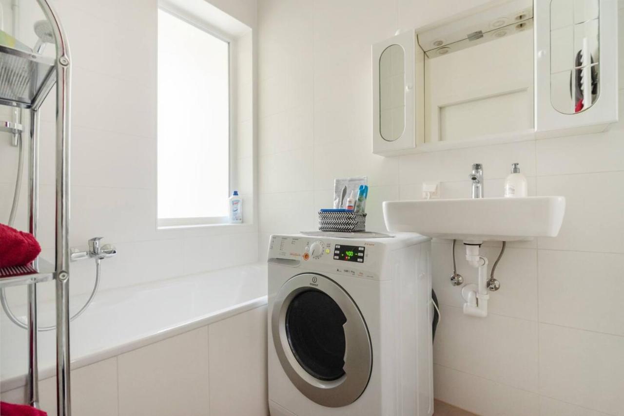 Vienna City Apartment Raffaelgasse Bagian luar foto